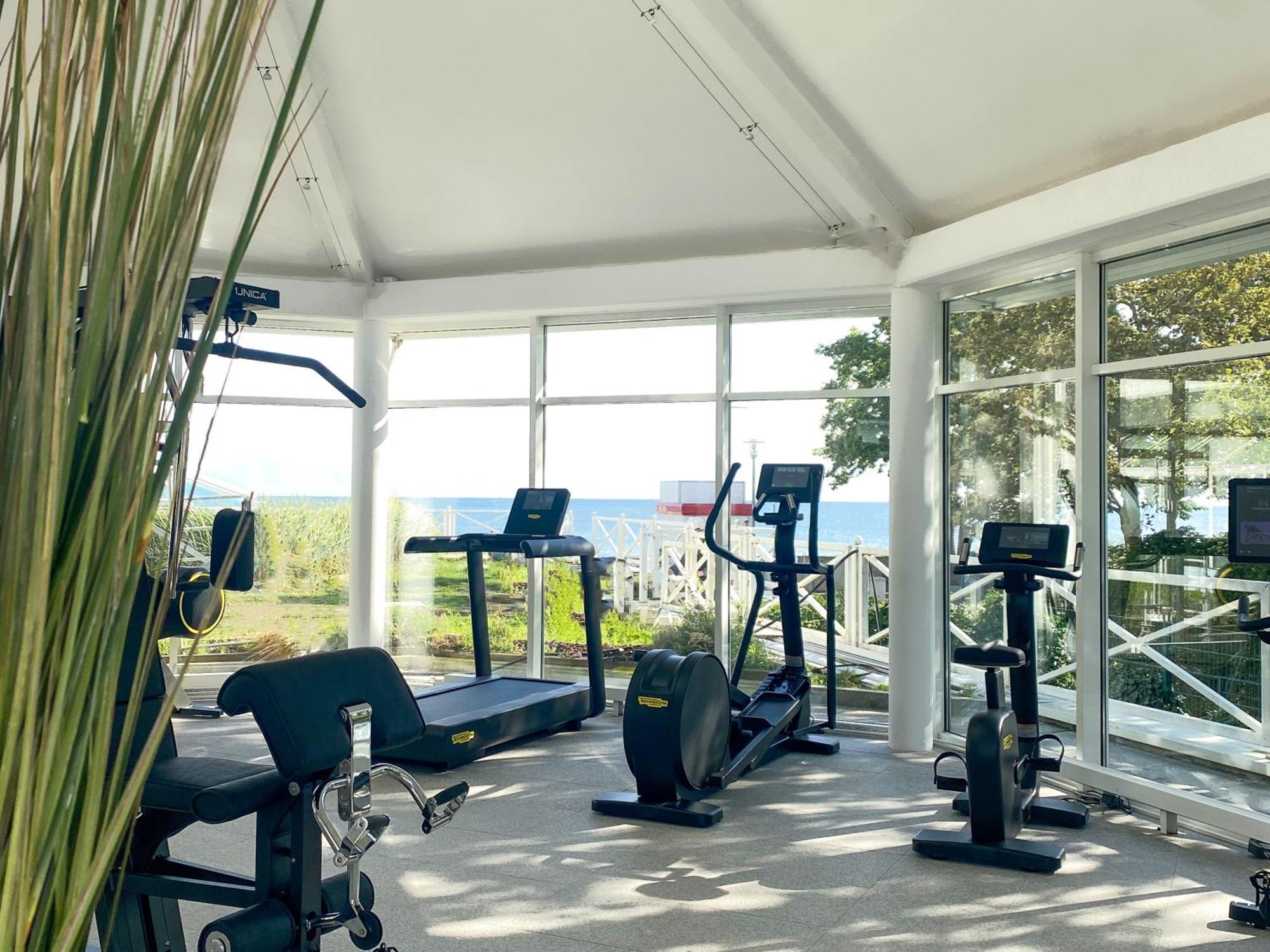 Grand Hotel Seeschloesschen Sea Retreat & Spa Timmendorfer Strand Esterno foto